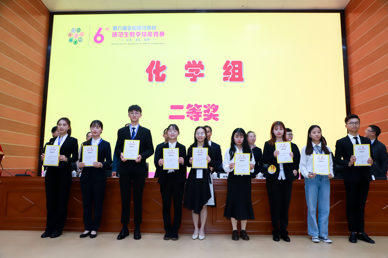 81d8ffabb82240db9655996f2ae181b1.jpg 81d8ffabb82240db9655996f2ae181b1.jpg