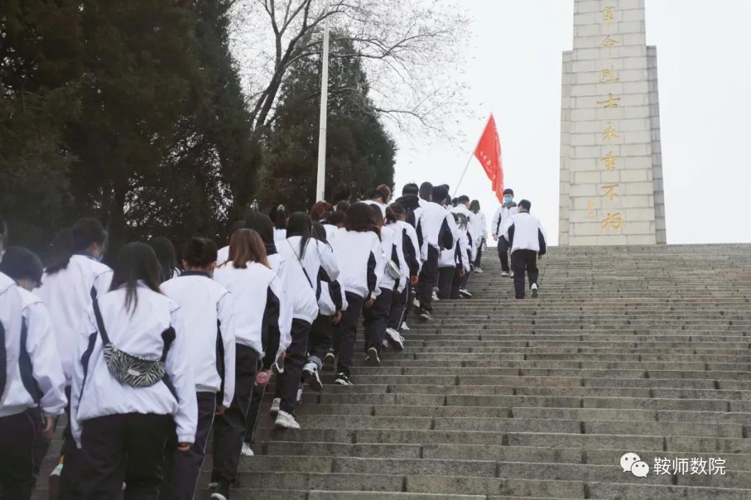 55f6397635fa46478f53fc4ef70981dd.jpg 55f6397635fa46478f53fc4ef70981dd.jpg