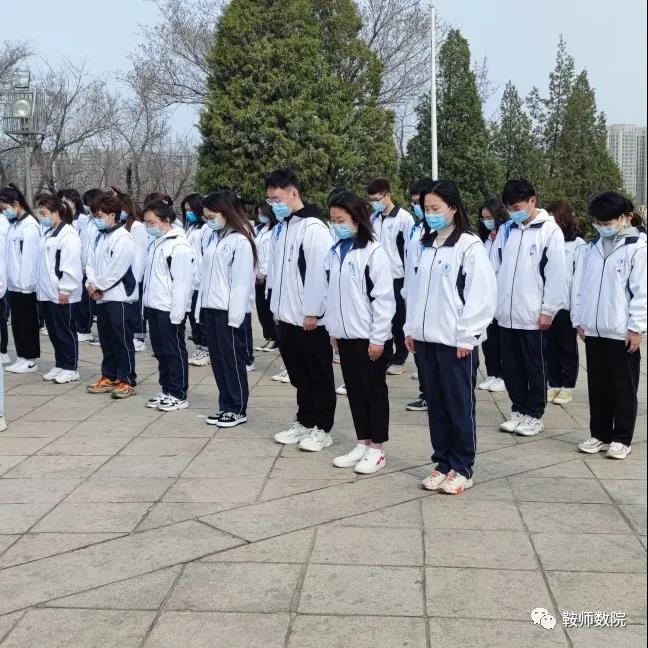 fb240324fbdc460a99695565f6444a69.jpg fb240324fbdc460a99695565f6444a69.jpg