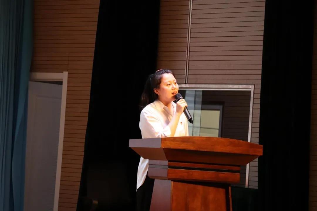 98f9fa6bd1b945988264736c086e897e.jpg 98f9fa6bd1b945988264736c086e897e.jpg