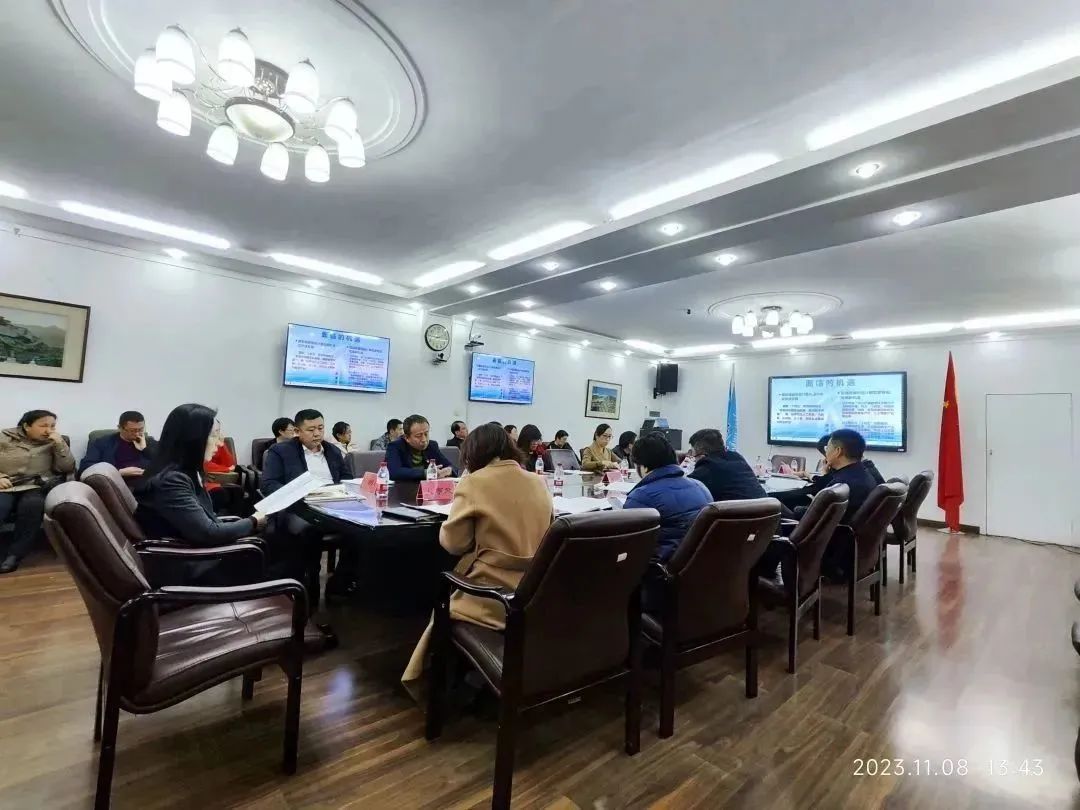 8ce3f347334e47edb0ea8ca1fccef456.jpg 8ce3f347334e47edb0ea8ca1fccef456.jpg