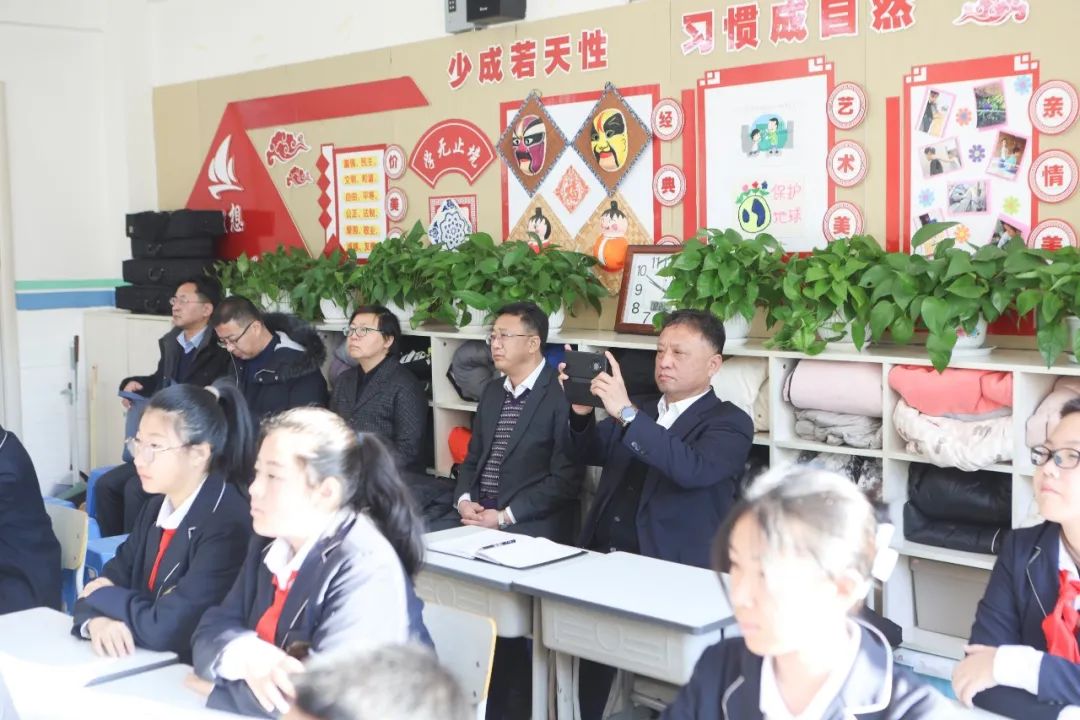 ac4f12f7382b410abfb87ba9e1a40f93.jpg ac4f12f7382b410abfb87ba9e1a40f93.jpg