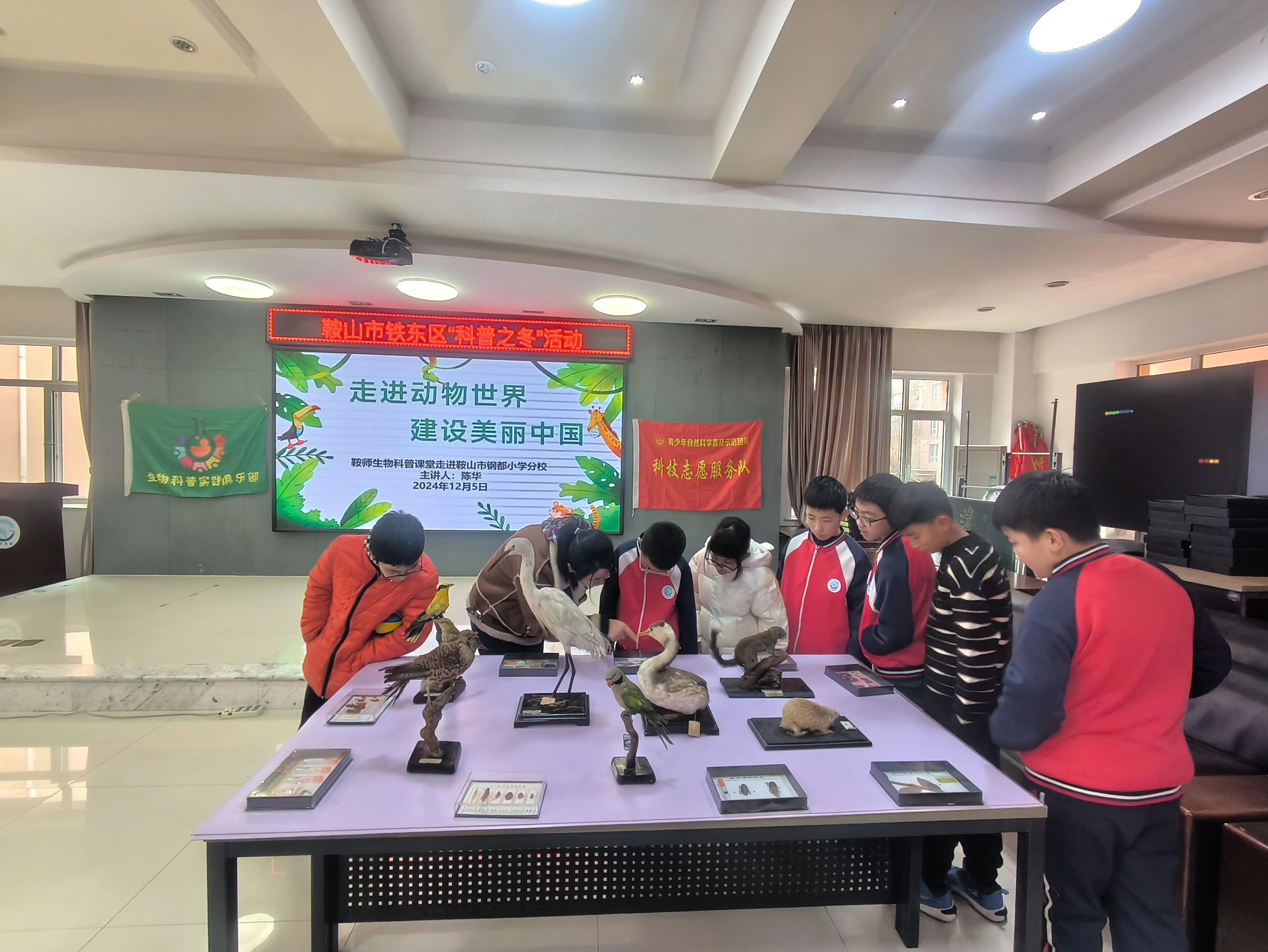 cadcf56a005a4f90b8f08fb2f065d48e.jpg cadcf56a005a4f90b8f08fb2f065d48e.jpg