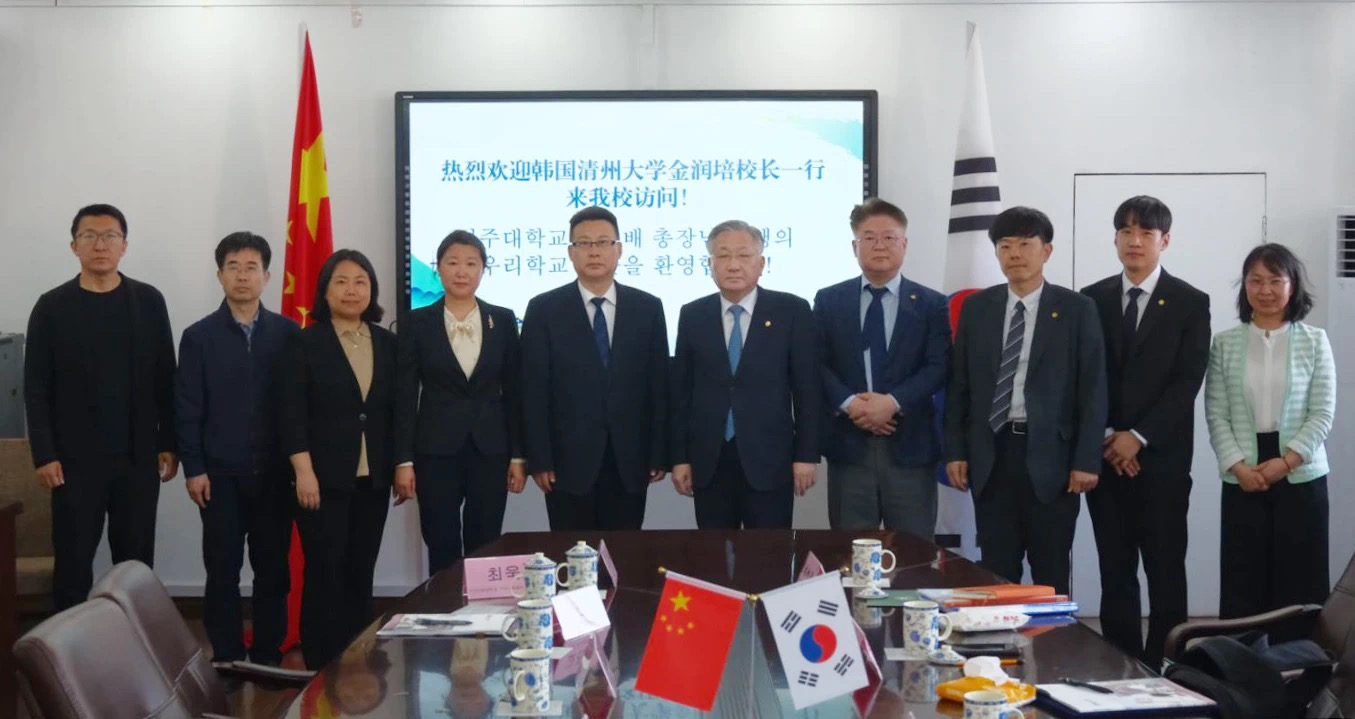 04eef32db5ac4edf9e5cd9a29988f329.jpg 04eef32db5ac4edf9e5cd9a29988f329.jpg