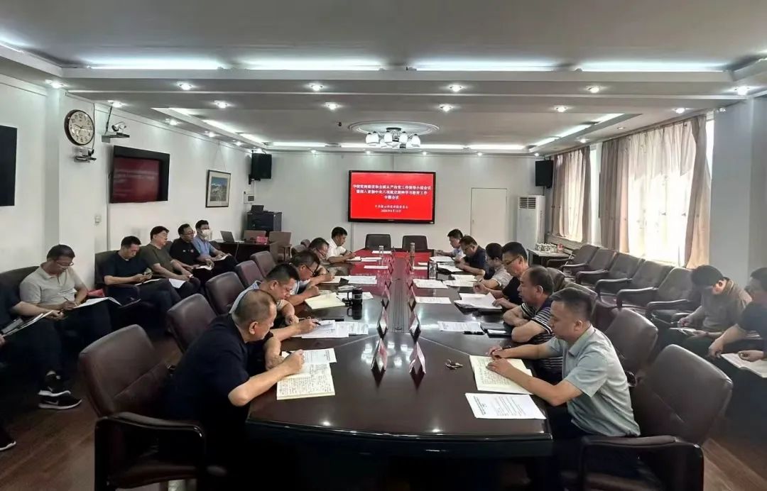 cc5598a0a3a849f4aca830124799582f.jpg cc5598a0a3a849f4aca830124799582f.jpg