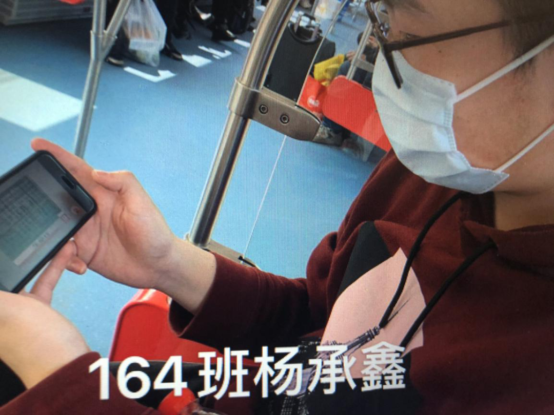 f4b73cdf627e4f3b95a99ab9d332d59d.png f4b73cdf627e4f3b95a99ab9d332d59d.png