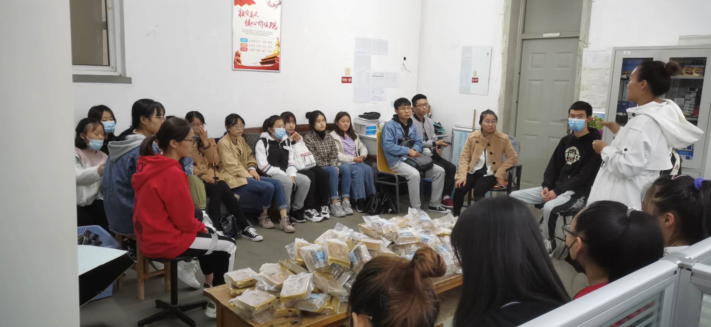 b9aef401df8842408ad009f17448738e.jpg b9aef401df8842408ad009f17448738e.jpg