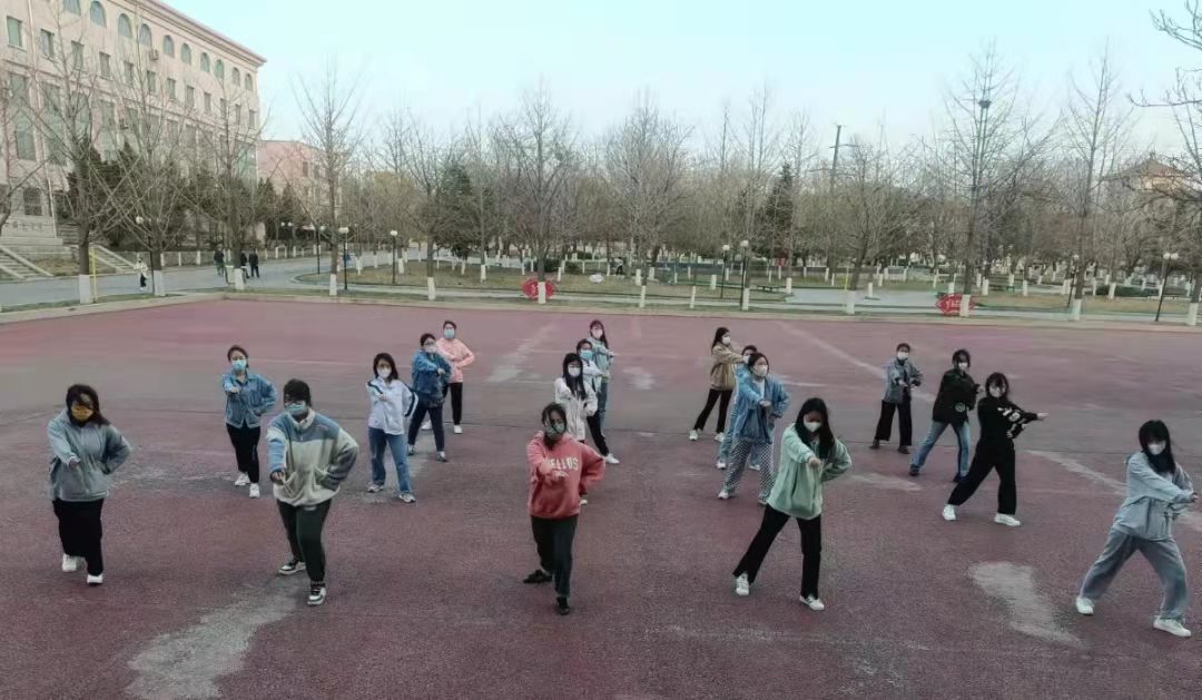 5ab2a398c9cd4c178370a7db6449a06b.jpg 5ab2a398c9cd4c178370a7db6449a06b.jpg