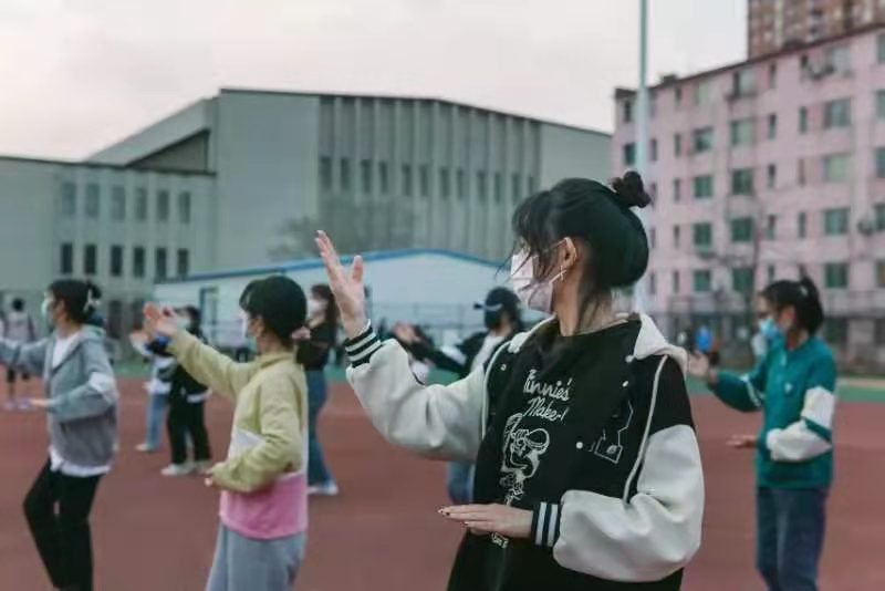 ae6b4756b8ca40ca8e1d44b0cce108d6.jpg ae6b4756b8ca40ca8e1d44b0cce108d6.jpg