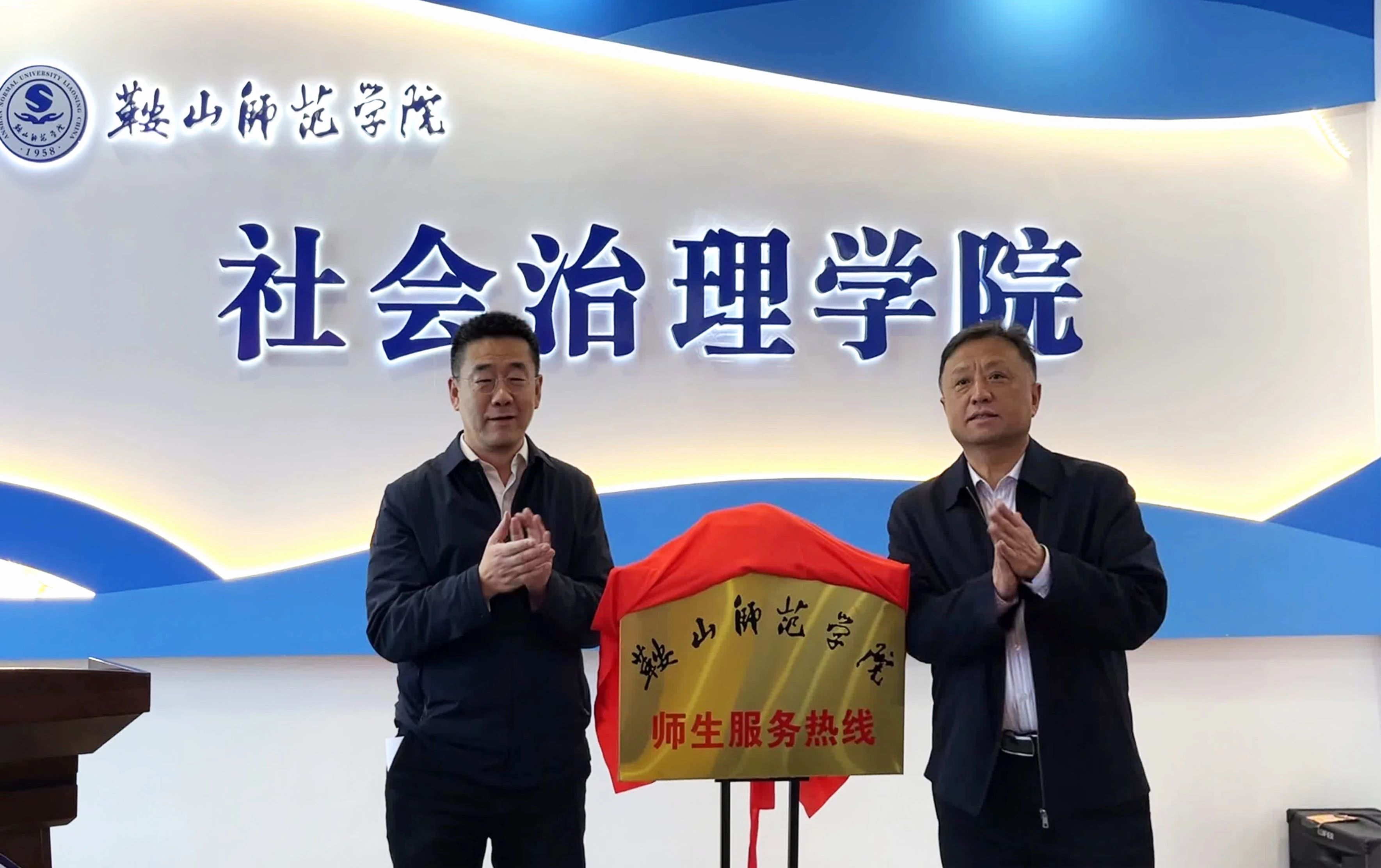 27b4e02247ed4d788846bc76c6477f2b.jpg 27b4e02247ed4d788846bc76c6477f2b.jpg