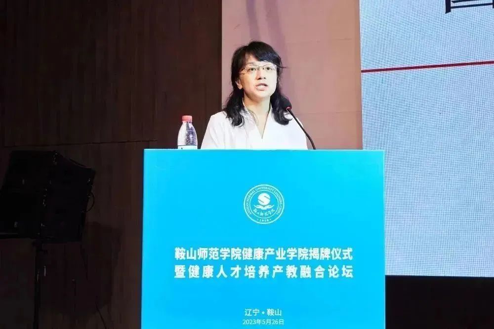 cc4d86769a7c4218b5a320fa06d44d5c.jpg cc4d86769a7c4218b5a320fa06d44d5c.jpg