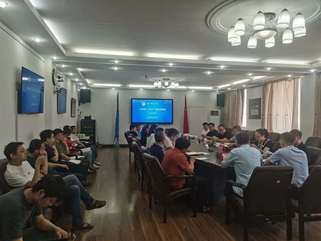 10361b1d72eb4926be91bea7c06096bf.jpg 10361b1d72eb4926be91bea7c06096bf.jpg