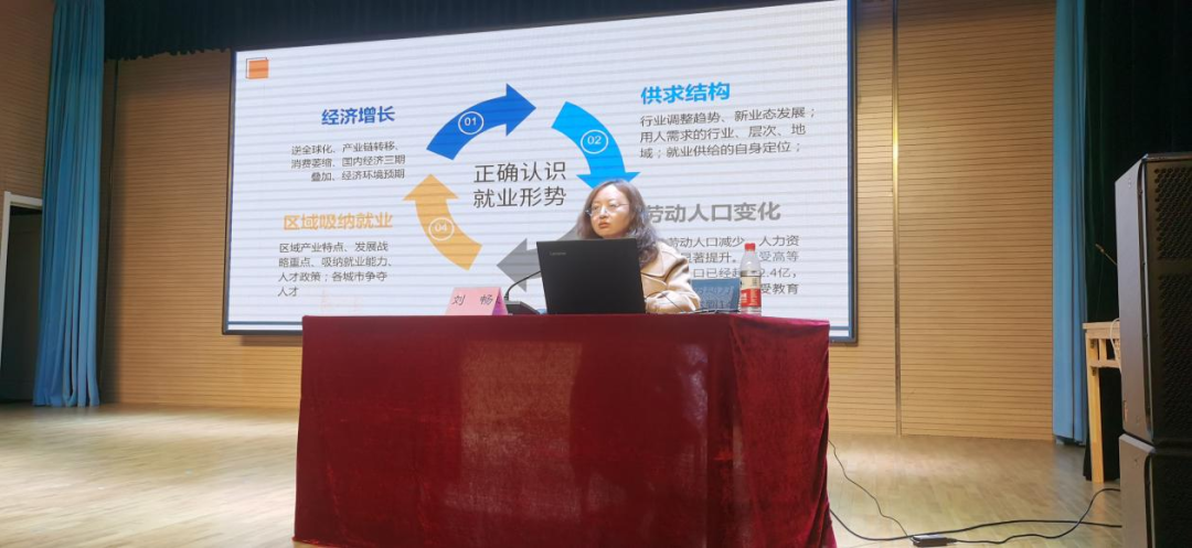 73c4eba4387641f8b592a757dfe12efc.png 73c4eba4387641f8b592a757dfe12efc.png