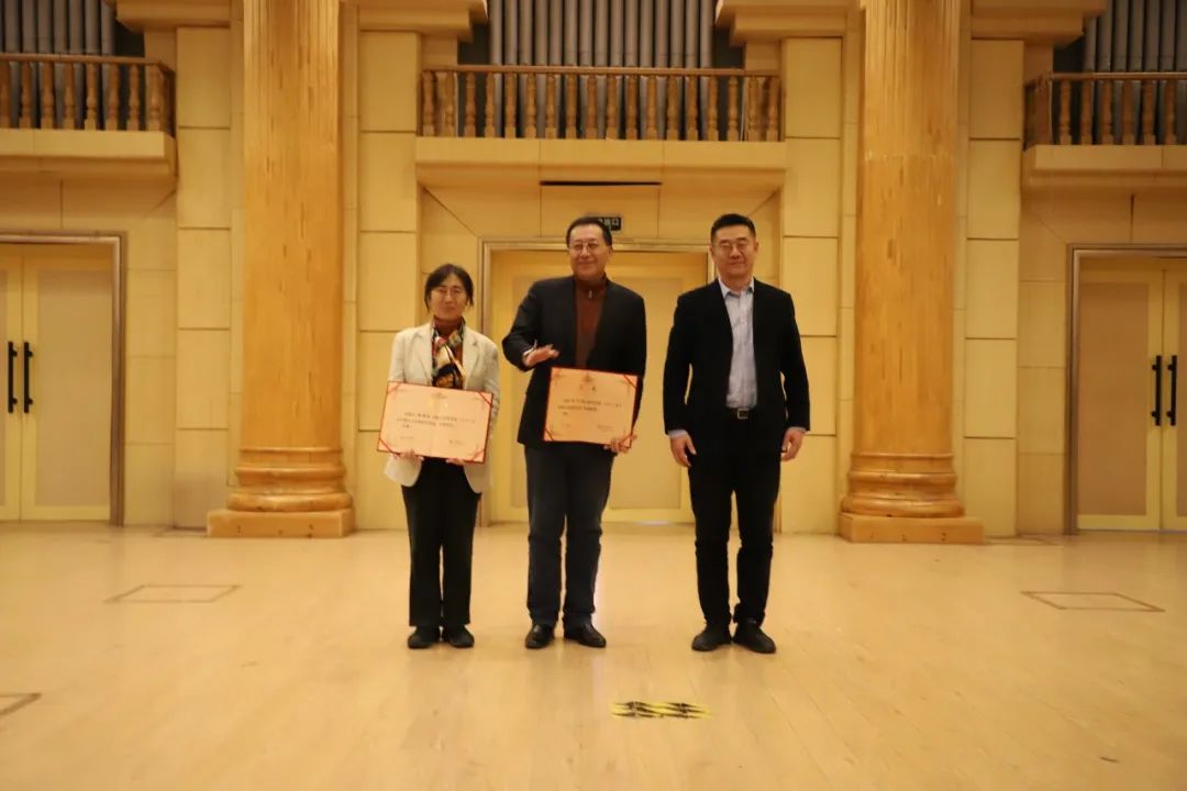 cf8cb7f8d3464dbeb0b9a6f3d0eac05d.jpg cf8cb7f8d3464dbeb0b9a6f3d0eac05d.jpg