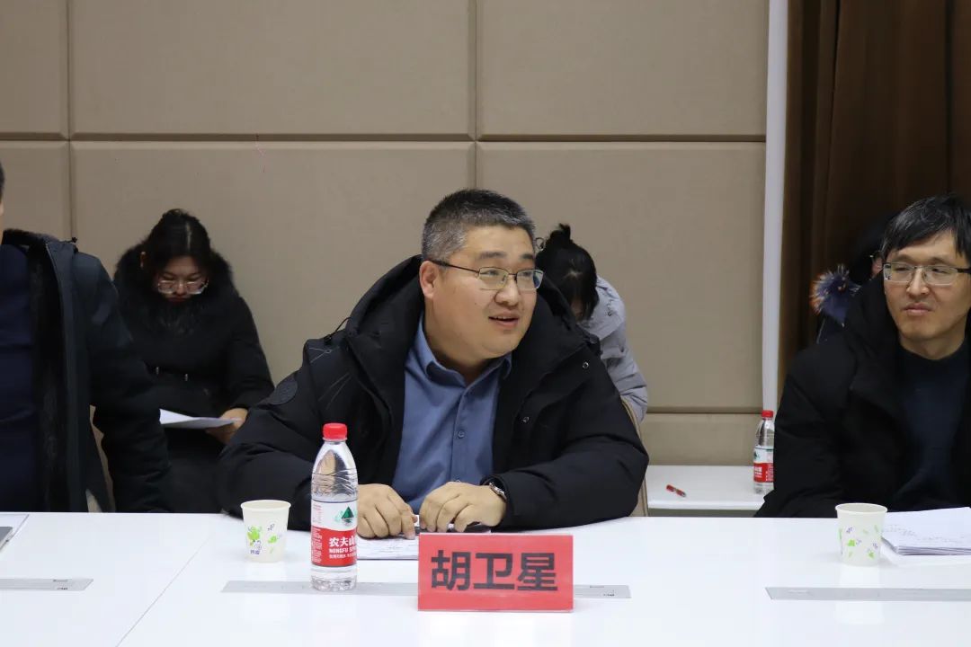 eaf297e091ff4156af36f29d6913313a.jpg eaf297e091ff4156af36f29d6913313a.jpg