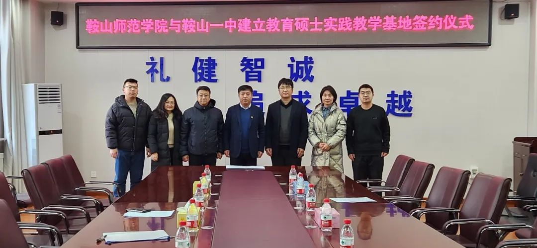 5937f97d503f44a3a5c6daa338dce4e4.jpg 5937f97d503f44a3a5c6daa338dce4e4.jpg