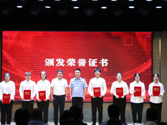 090cb64faa8a43e194c768309ff74262.png 090cb64faa8a43e194c768309ff74262.png