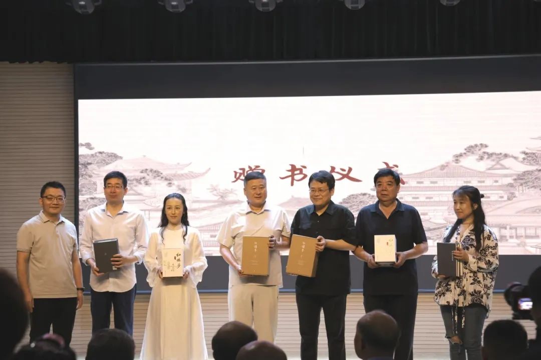 3c01cadebafe4d6b9e9d8f8876935341.jpg 3c01cadebafe4d6b9e9d8f8876935341.jpg