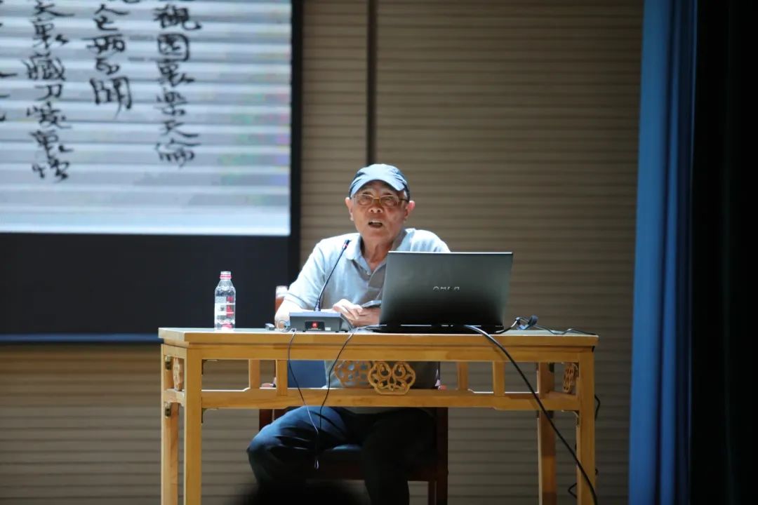 55aa1f5b2a9d4230b0341e135a96d951.jpg 55aa1f5b2a9d4230b0341e135a96d951.jpg