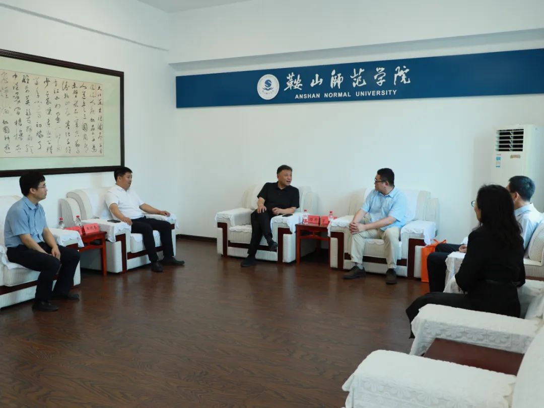 ff44f02380e247b594eab99e81cf36bd.jpg ff44f02380e247b594eab99e81cf36bd.jpg